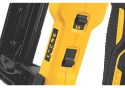 DeWalt DCFS950P2-GB 50mm 18V 2 X 5.0Ah Li-Ion XR Brushless Second Fix Cordless Stapler -Premium Tools 104KJ A2