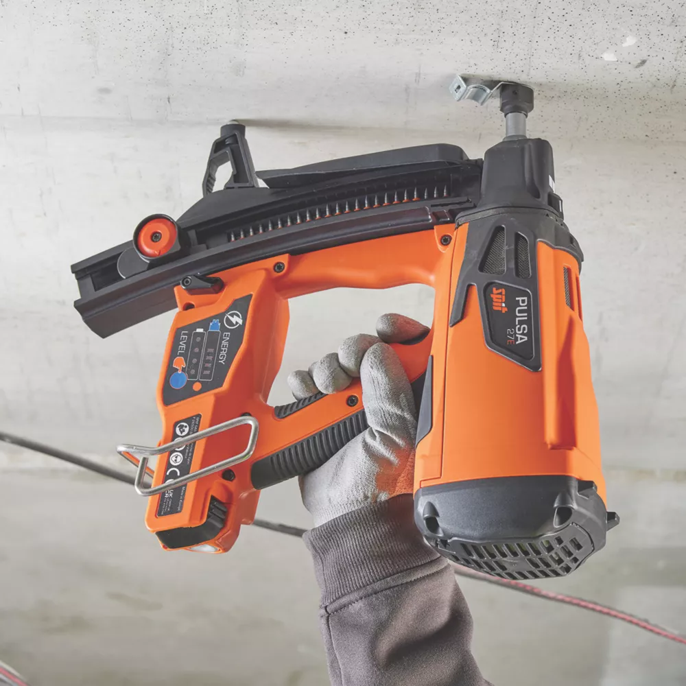 Spit Pulsa 27E 27mm 3.7V 1 X 2.5Ah Li-Ion Brushless Concrete/Steel Cordless Gas Nail Gun 9 Spit Pulsa 27E 27mm 3.7V 1 X 2.5Ah Li-Ion Brushless Concrete/Steel Cordless Gas Nail Gun - Image 7