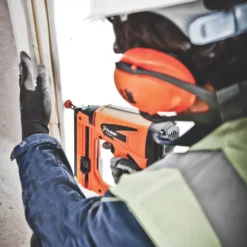 Refurb Paslode IM65 F16 63mm 7.4V 1 X 2.1Ah Lithium Second Fix Cordless Gas Nail Gun -Premium Tools 143RY A3