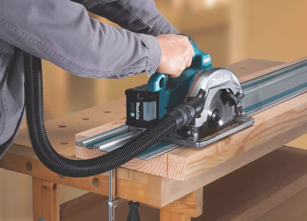 Makita HS004GD203 190mm 40V 2 X 2.5Ah Li-Ion XGT Brushless Cordless Circular Saw 8 Makita HS004GD203 190mm 40V 2 X 2.5Ah Li-Ion XGT Brushless Cordless Circular Saw - Image 6