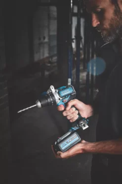 Erbauer ECDT18-Li-2 18V Li-Ion EXT Brushless Cordless Combi Drill - Bare -Premium Tools 272FV A3