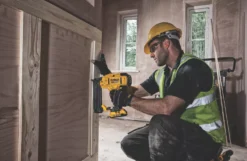 DeWalt DCN680D2-GB 54mm 18V 2 X 2.0Ah Li-Ion XR Brushless Second Fix Cordless Nail Gun -Premium Tools 317HP A8