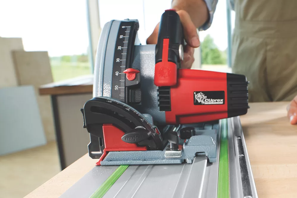 Mafell MT55CC 162mm Electric Cross-Cut Plunge Saw 240V 6 Mafell MT55CC 162mm Electric Cross-Cut Plunge Saw 240V - Image 4