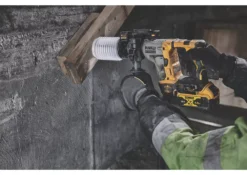 DeWalt DCH172P2-GB 2.3kg 18V 2 X 5.0Ah Li-Ion XR Brushless Cordless Ultra-Compact SDS Plus Drill -Premium Tools 328XK A7