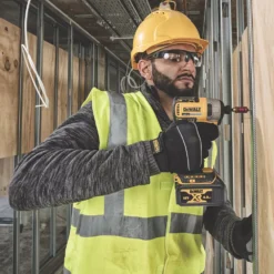 DeWalt DCK2060M2T-SFGB 18V 2 X 4.0Ah Li-Ion XR Brushless Cordless Twin Pack -Premium Tools 362JT A5