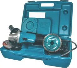 Refurb Makita GA4530RKD/1 720W 4 1/2" Electric Angle Grinder 110V
