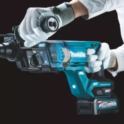 Makita HR007GD201 4.4kg 40V 2 X 2.5Ah Li-Ion XGT Brushless Cordless SDS Plus Rotary Hammer -Premium Tools 453PY A3