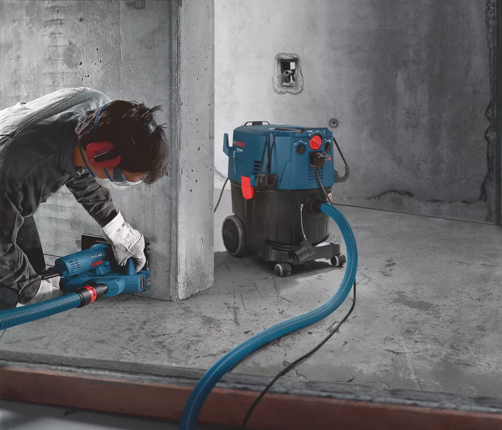 Bosch GAS 35 H AFC 74Ltr/sec Electric Wet & Dry Dust Extractor 240V 5 Bosch GAS 35 H AFC 74Ltr/sec Electric Wet & Dry Dust Extractor 240V - Image 3