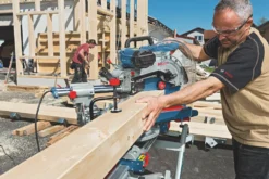 Bosch GCM 12 SDE 305mm Electric Double-Bevel Sliding Sliding Mitre Saw 240V -Premium Tools 550RT A2