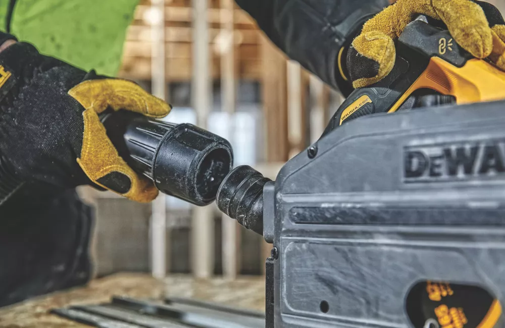 DeWalt DCS520T2-GB 54V 2 X 6.0Ah Li-Ion XR FlexVolt 165mm Brushless Cordless Plunge Saw 6 DeWalt DCS520T2-GB 54V 2 X 6.0Ah Li-Ion XR FlexVolt 165mm Brushless Cordless Plunge Saw - Image 4