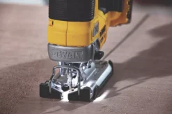 DeWalt DCS334P2-GB 18V 2 X 5.0Ah Li-Ion XR Brushless Cordless Jigsaw -Premium Tools 638HP A5