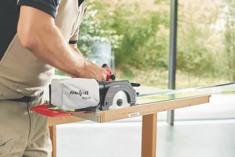 Mafell KSS40 18MBL 18V 2 X 5.5Ah Li-Ion CAS 120mm Brushless Cordless 5-in-1 Saw System 7 Mafell KSS40 18MBL 18V 2 X 5.5Ah Li-Ion CAS 120mm Brushless Cordless 5-in-1 Saw System - Image 5