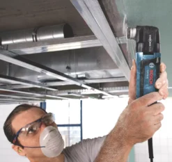 Bosch GOP 30-28 300W Electric Multi-Tool 240V -Premium Tools 736KR A2