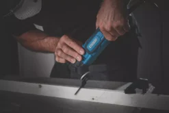 Erbauer EMT300-QC 300W Electric Multi-Tool Kit 230-240V -Premium Tools 804PP A4