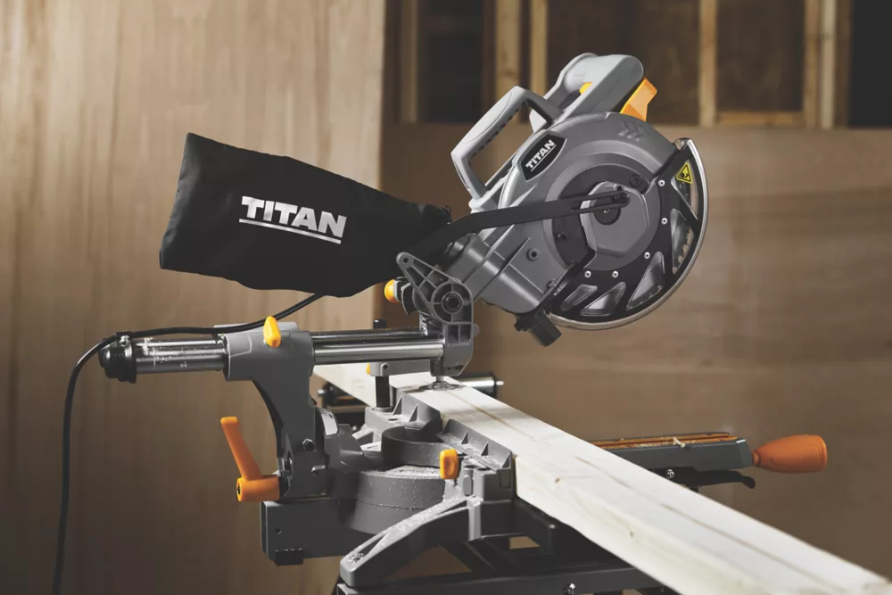 Titan TTB794MSW 210mm Electric Single-Bevel Sliding Sliding Mitre Saw 240V 10 Titan TTB794MSW 210mm Electric Single-Bevel Sliding Sliding Mitre Saw 240V - Image 8