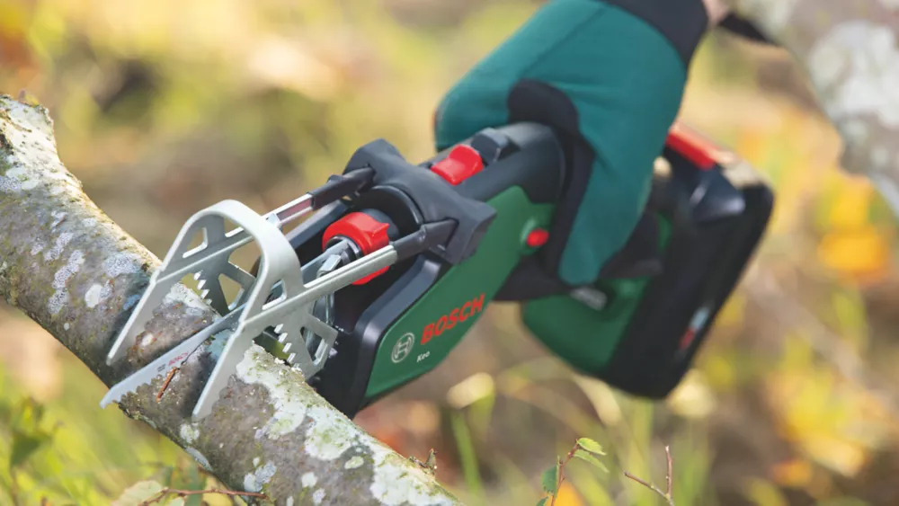 Bosch KEO 18V 1 X 2.0Ah Li-Ion Cordless Garden Saw 7 Bosch KEO 18V 1 X 2.0Ah Li-Ion Cordless Garden Saw - Image 5
